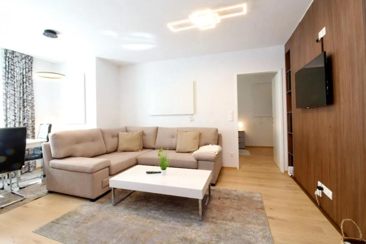 Engerth Moderne Wohnung Mit Ruhiger Lage Und Balkon Viyana
